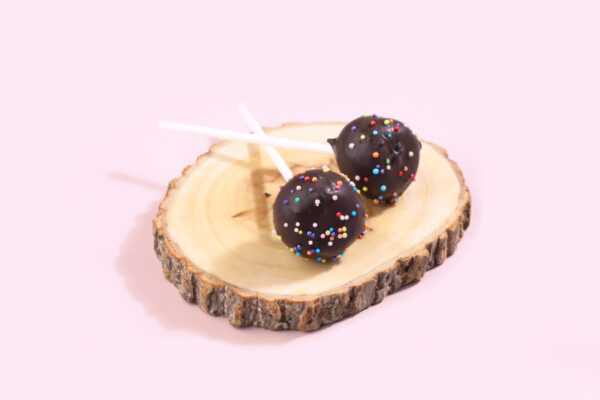 CAKE POPS