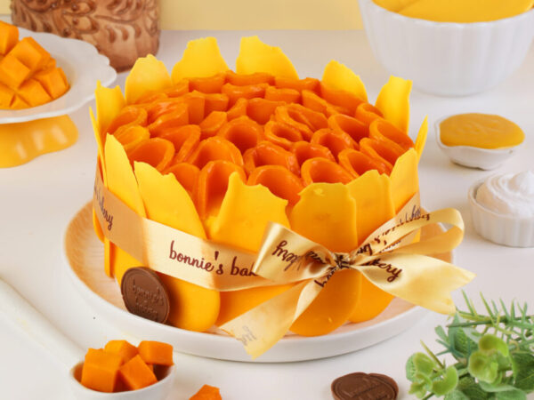 MANGO SUPREME CAKE
